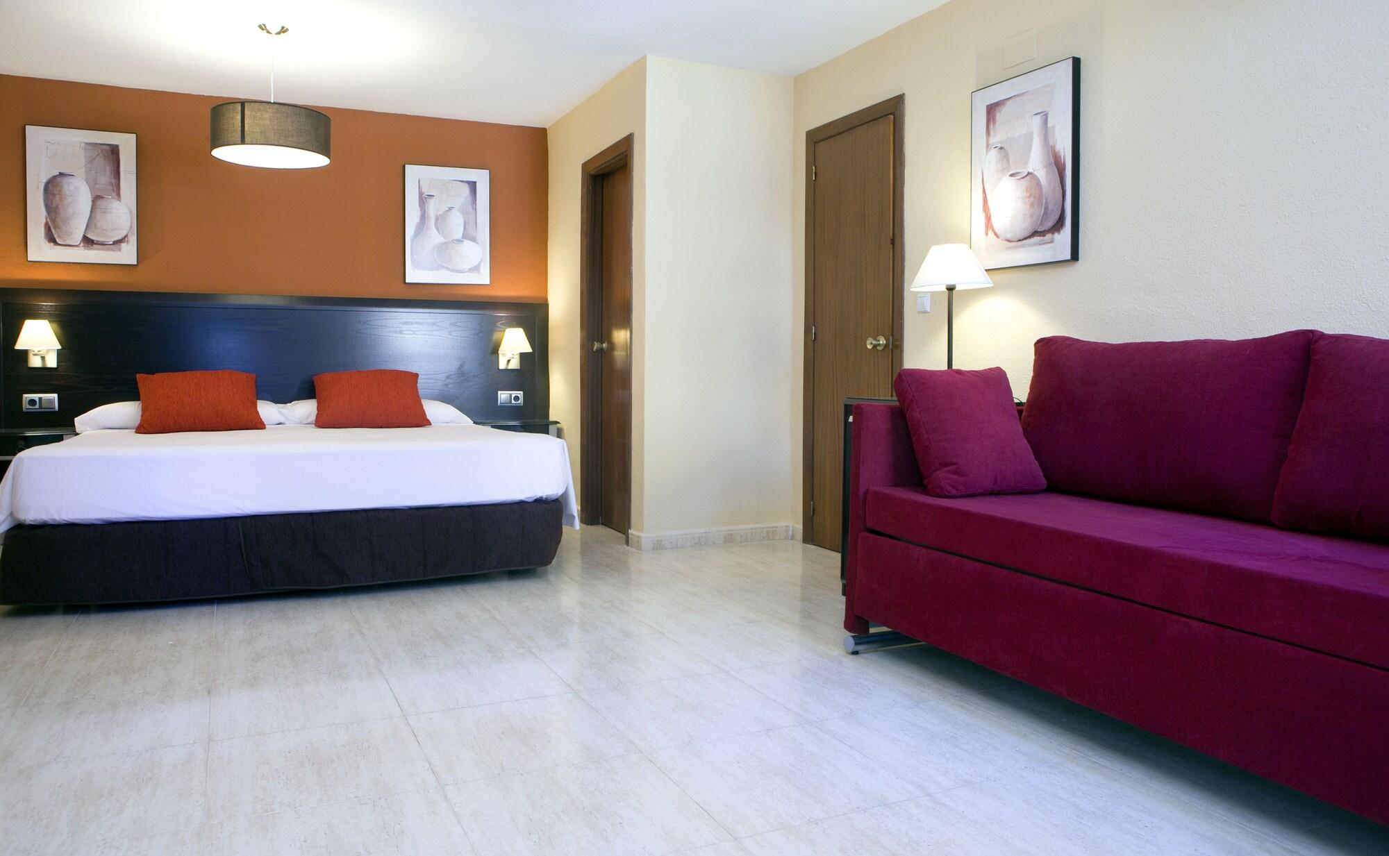 Moon Dreams Fuengirola Hotel Exterior foto