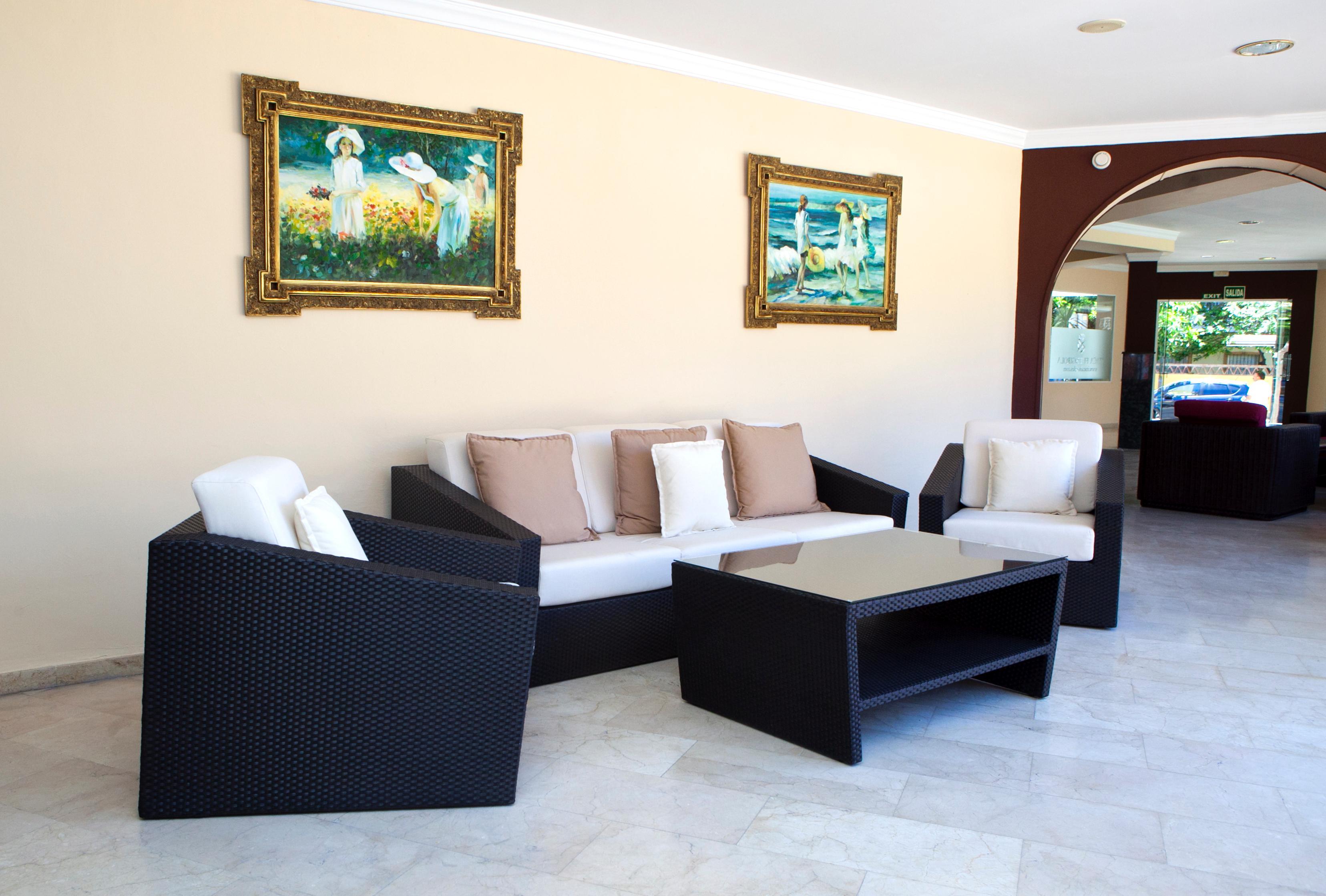 Moon Dreams Fuengirola Hotel Exterior foto