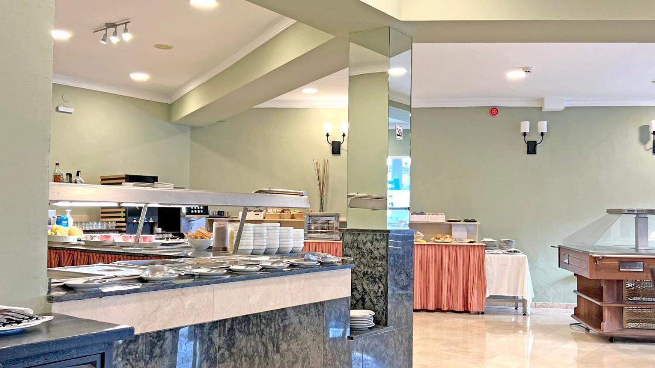 Moon Dreams Fuengirola Hotel Exterior foto