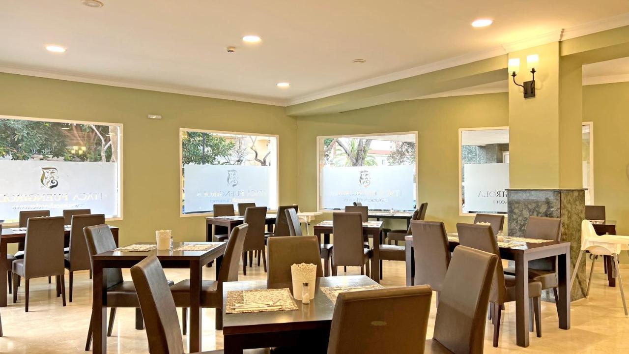 Moon Dreams Fuengirola Hotel Exterior foto